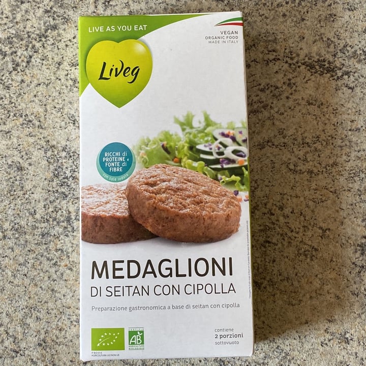photo of Liveg Xtra Ordinary Veg Sausage shared by @alessiogenovesi on  24 Mar 2022 - review