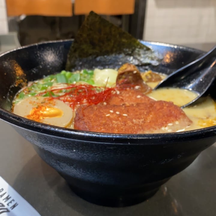 photo of Ramen Hood Spicy Pork Katsu Garlic Ramen shared by @nityad on  15 Jan 2022 - review