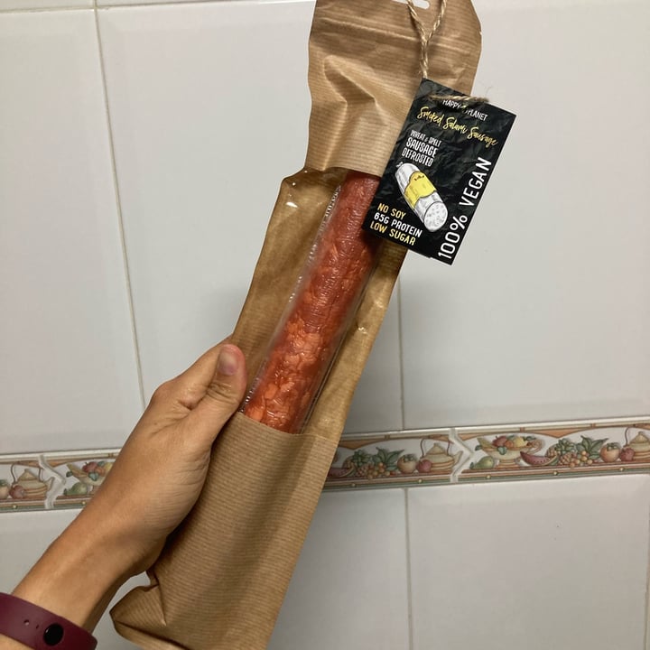 photo of Happy V Planet Vegan Hardwood Smoked Salami shared by @marianaimb on  27 Oct 2021 - review