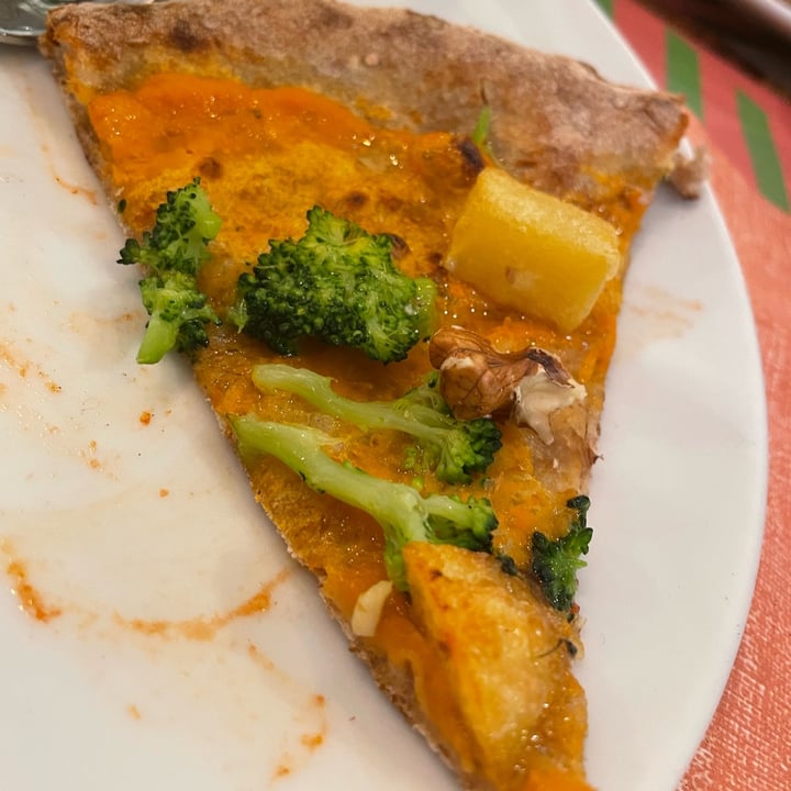 photo of Capperi che Pizza zucca barucca shared by @quandleloup on  19 Oct 2021 - review