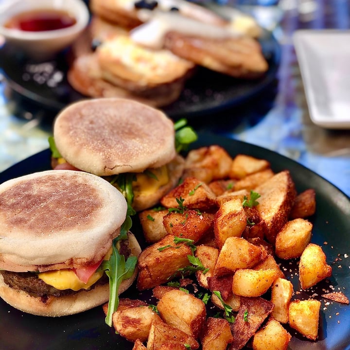 review photo of Community Restaurant Breakfast Sammys shared by @hannahsotropa on 18 Dec 2020 - review