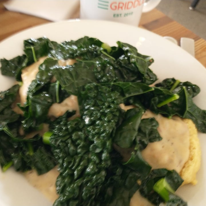 photo of Off The Griddle Biscuits and Gravy shared by @gr8tfulred on  24 Aug 2021 - review