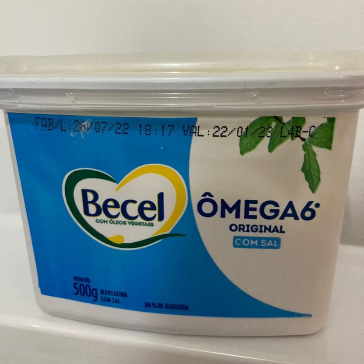photo of Becel Creme Vegetal sem Sal shared by @renatafrancapersonal on  25 Sep 2022 - review