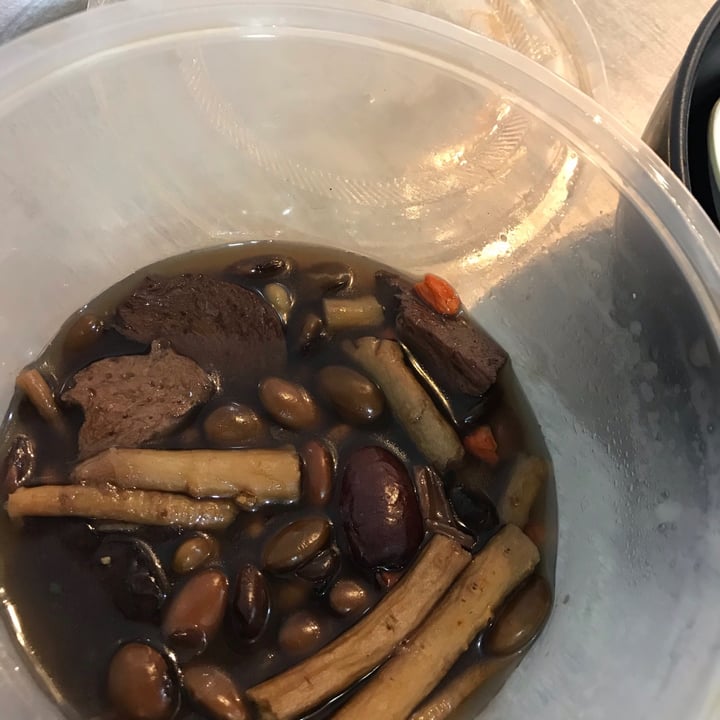 photo of Jeun VirtueFarm 浚德田 Ling Zi, Black Mushroom, Black Fungus, Dried Longan & Black Bean Soup shared by @opheeeliaaa on  09 May 2020 - review