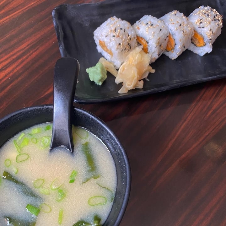 review photo of Nippon Kitchen Vegan Bento Box, Agadashi tofu, sweet potato and cucmber sushi rolls shared by @hannahkennedy on 27 Jul 2020 - review
