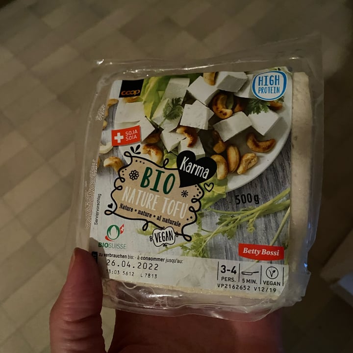 photo of Coop Karma Bio nature tofu shared by @silareggiani on  22 Mar 2022 - review