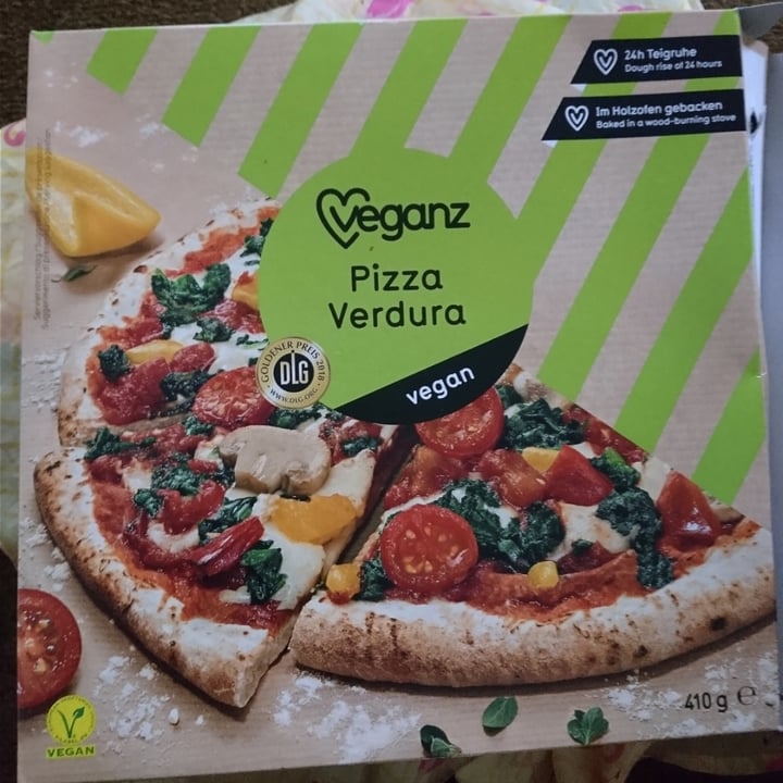 photo of Veganz Pizza Verdura shared by @koalamaedchen on  01 Oct 2020 - review