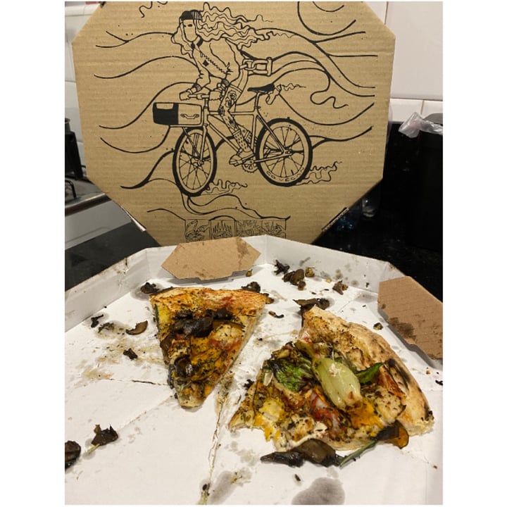 photo of Fermentô Pizza shared by @carolsch on  12 Aug 2021 - review