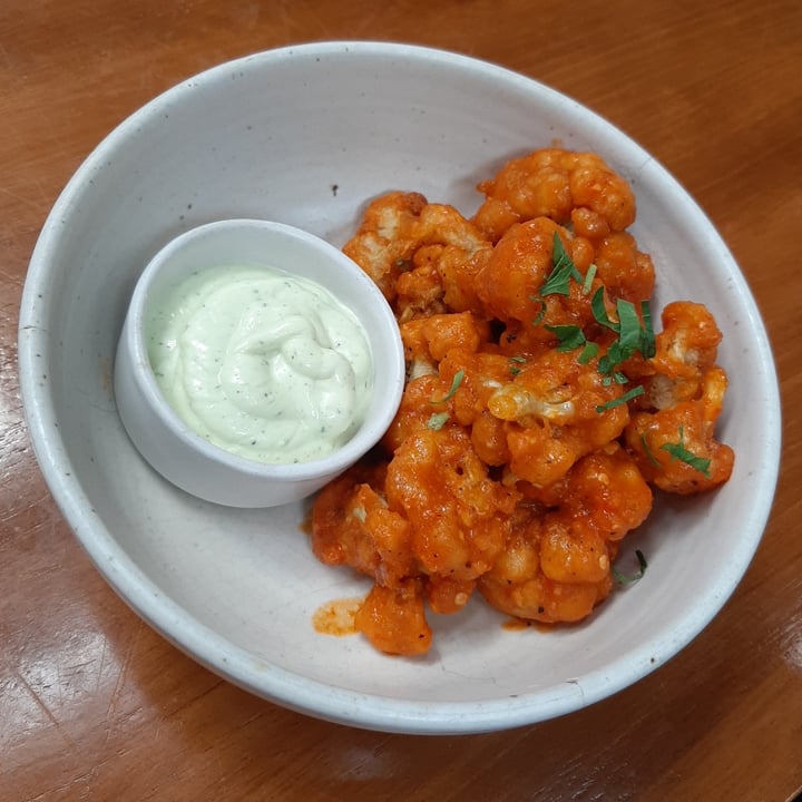 photo of Bella by Sage Buffalo Cauliflower Wings shared by @plantsfeelthough on  24 Jun 2020 - review