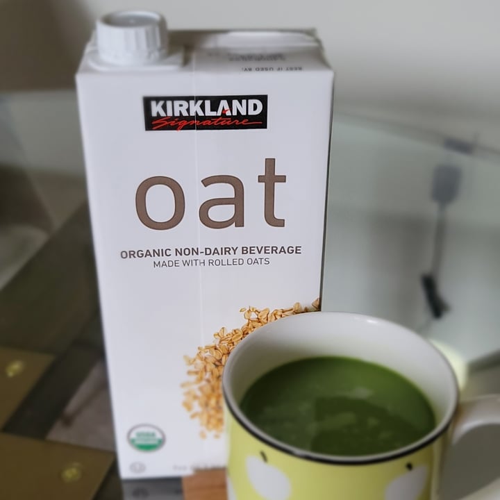 photo of Kirkland Signature Oat Milk shared by @tatiana88 on  21 Jun 2021 - review