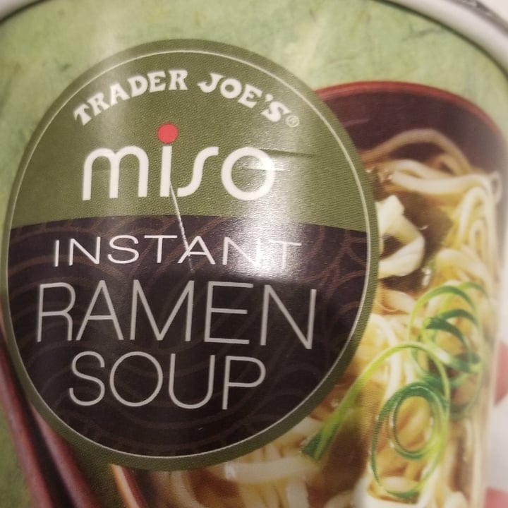 photo of Trader Joe's Miso Instant Ramen Soup shared by @oldmanshoe on  06 May 2020 - review