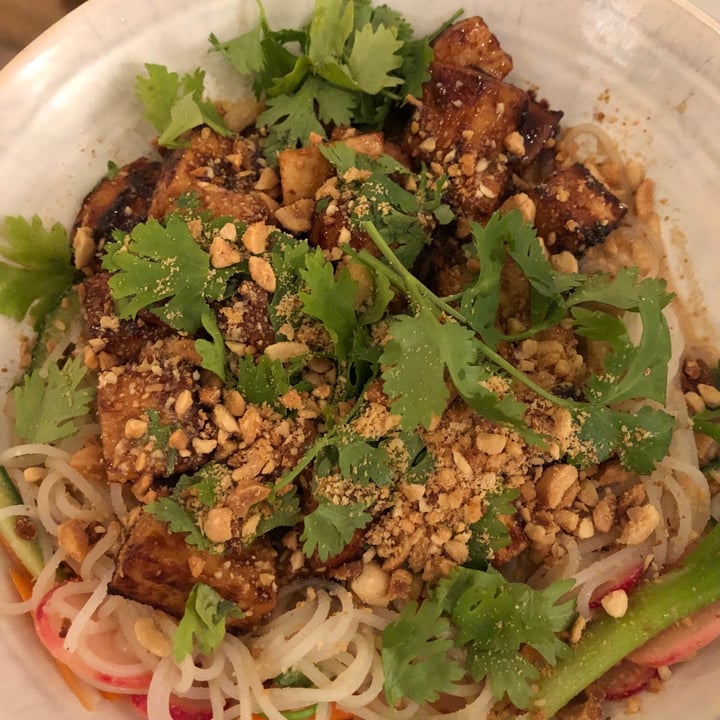 review photo of Michelangelo Cafe Asian Salad shared by @ayelet on 19 Sep 2020 - review