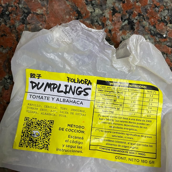photo of Folivora Dumplings de tomate y albahaca shared by @vveganax on  06 Jul 2022 - review