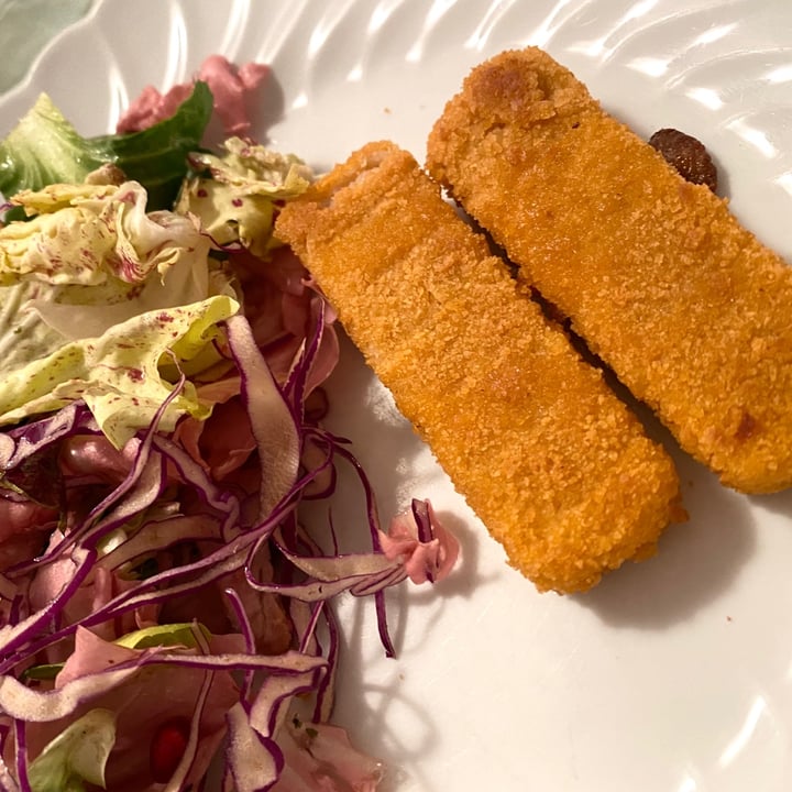 photo of Vantastic Foods Fish Fingers shared by @quandleloup on  09 Feb 2021 - review