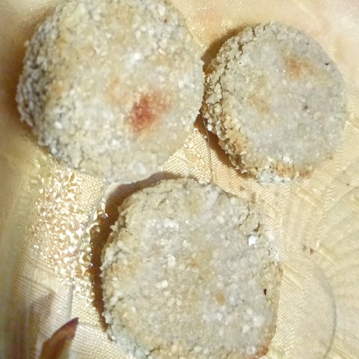review photo of Vegy like Nuggets De Tofu shared by @miliforanimals on 08 Jul 2022 - review