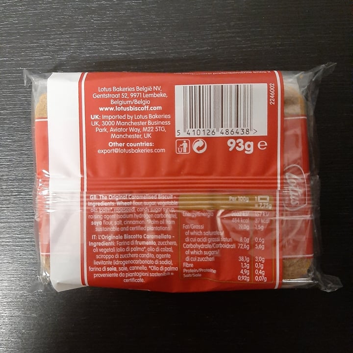 review photo of Lotus Biscoff Lotus Biscoff Original Cookies shared by @saracacciatore on 27 Mar 2022 - review