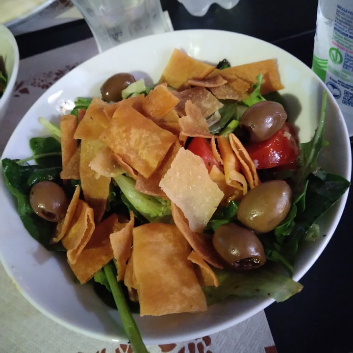 review photo of La Casa Siriana Fattush shared by @chiarahakuna on 26 May 2022 - review