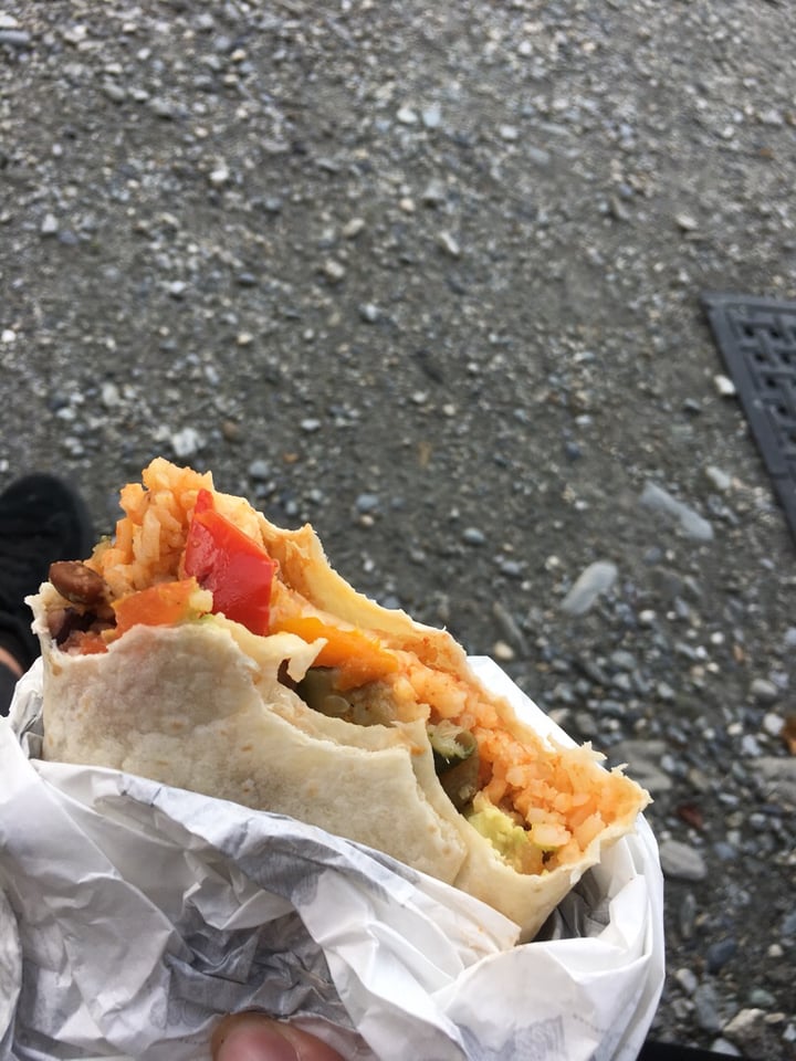 review photo of Burrito Magic Vegan Burrito shared by @luisak on 01 Mar 2019 - review