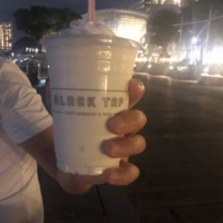 photo of Black Tap Singapore Vegan Coconut Shake shared by @delphinesupanya on  19 Aug 2020 - review
