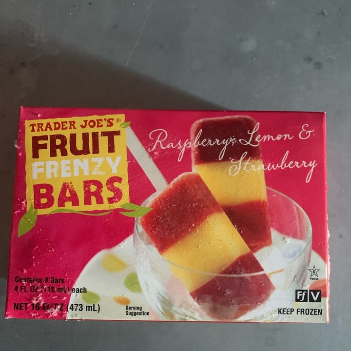 photo of Trader Joe's Fruit frenzy bars shared by @nopehope on  07 Apr 2022 - review
