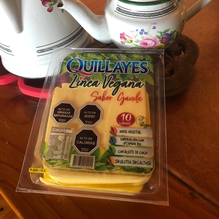 photo of Quillayes Queso Sabor Gauda shared by @camilaturner on  06 Oct 2020 - review