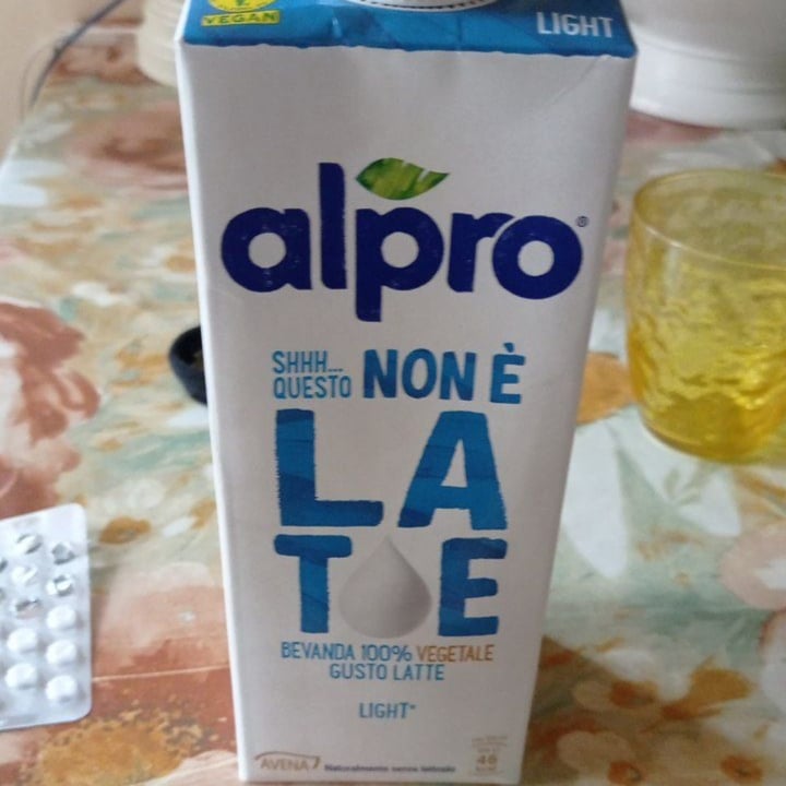 photo of Alpro Shhh...Questo Non è Latte (LIGHT) shared by @irene-falci on  29 Jun 2022 - review