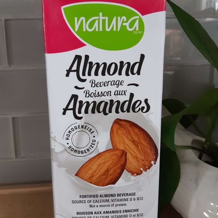 photo of Natura Unsweetened Almond beverage shared by @mjdes123 on  25 Jan 2022 - review