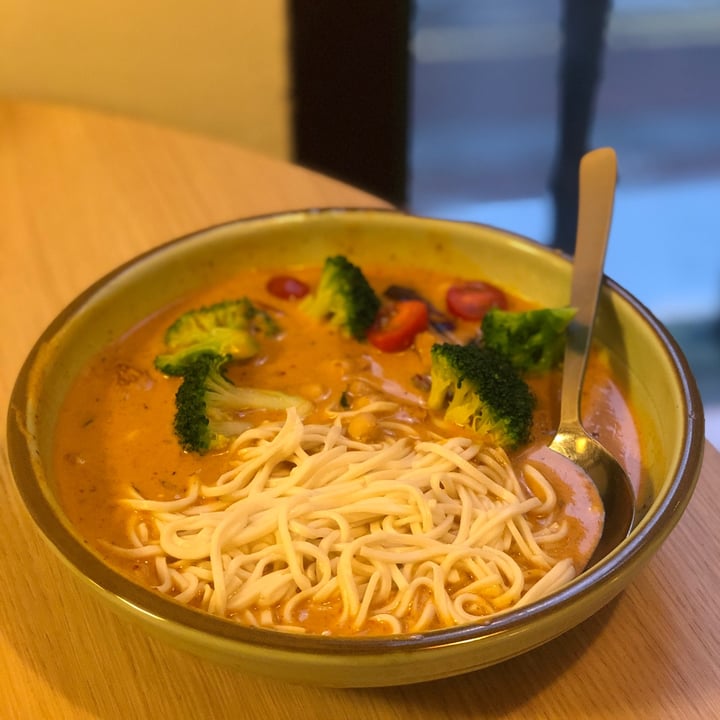 review photo of Well Loft Curry Favour shared by @detide on 28 Nov 2021 - review