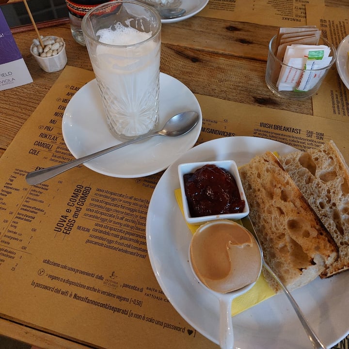 review photo of Mimì e Cocotte Pane Burro D'arachidi E Marmellata shared by @elettarga on 08 Sep 2022 - review