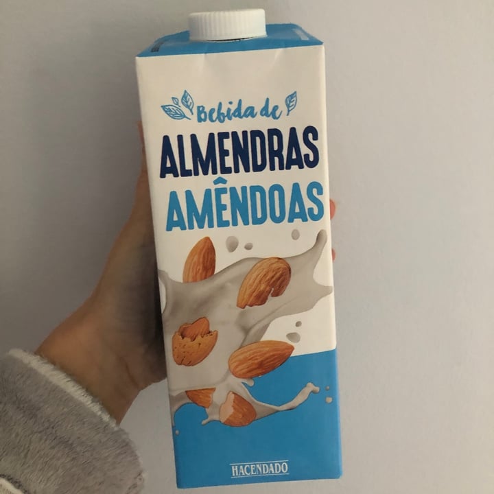 photo of Hacendado Bebida de Almendras shared by @yoganimal on  28 Feb 2022 - review