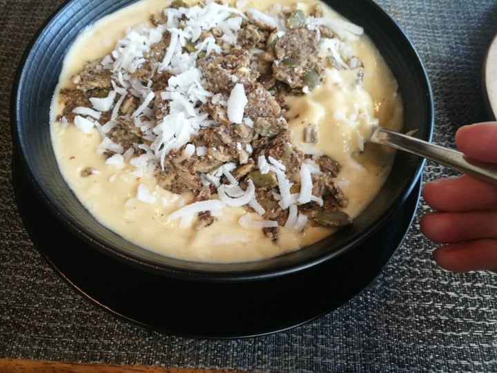 review photo of Divine Earth Island breeze bowl shared by @consciouslifehacks on 21 Nov 2018 - review