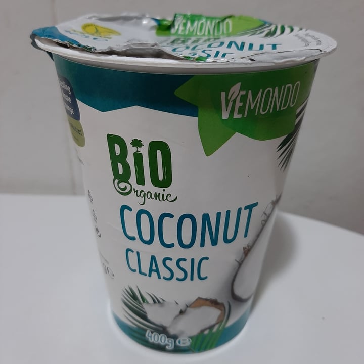 photo of Vemondo  yogurt bio coco shared by @angelica90 on  02 Aug 2022 - review