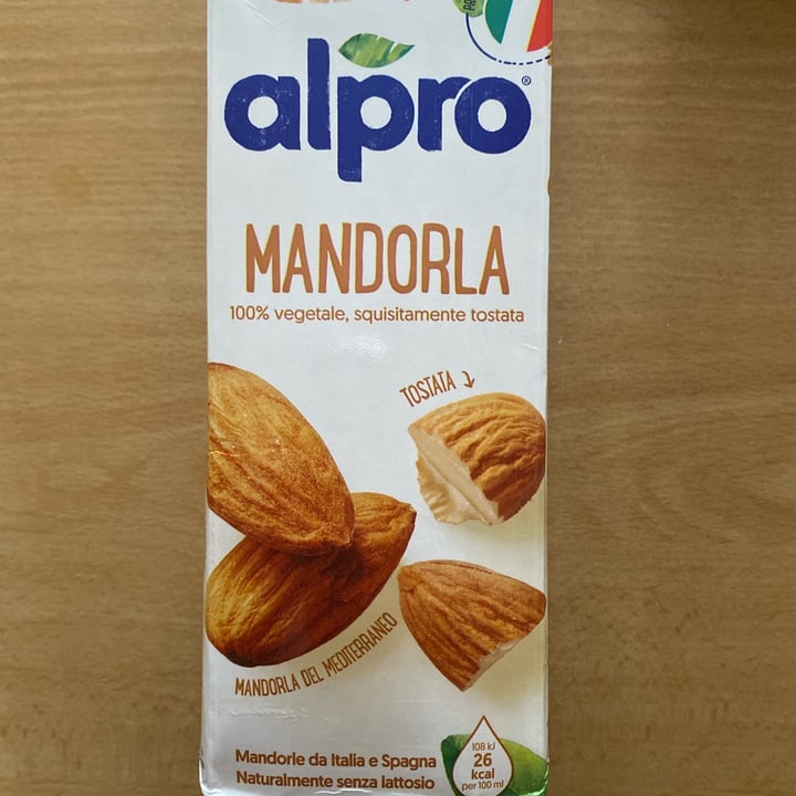 photo of Alpro Bevanda Alla Mandorla shared by @ddenii on  25 Jun 2022 - review