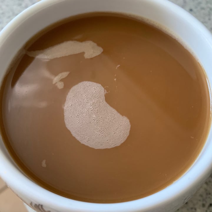 photo of Oatly Oat Drink shared by @leahzoenapier on  21 May 2020 - review