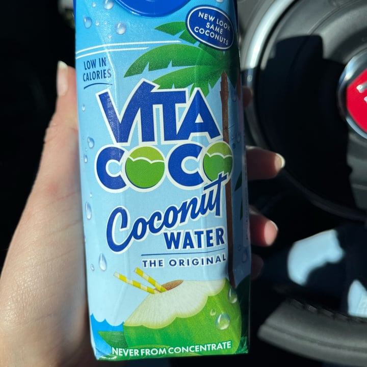 photo of Vita Coco Coconut Water shared by @neydal on  26 Feb 2022 - review