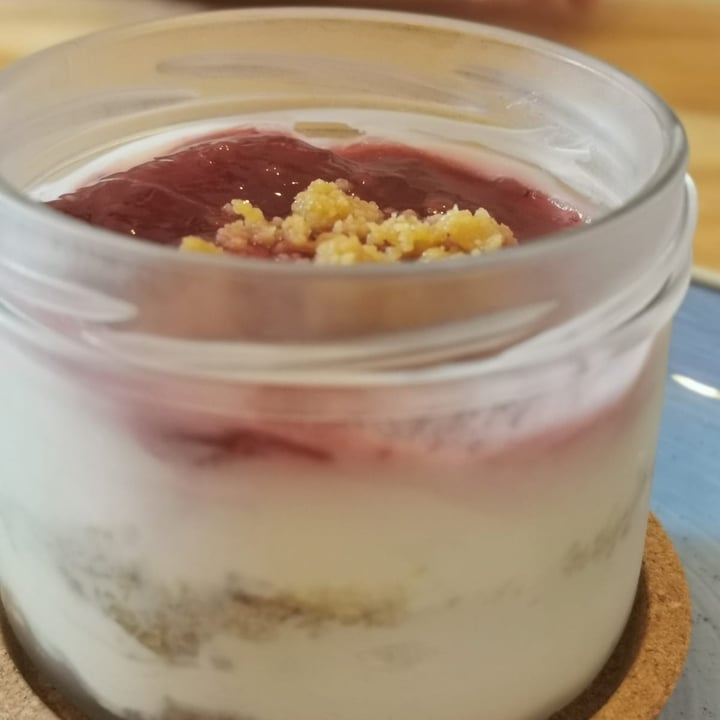 photo of Entre Pedras Café Bar Vegano Cheesecake shared by @kantaber on  03 Nov 2020 - review