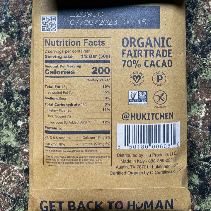 photo of get back to human hazelnut butter dark chocolate shared by @spookyfoodie on  20 Oct 2022 - review