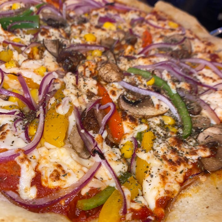 review photo of Rincón veggie Pizza Superveggie shared by @vegancum on 13 Aug 2022 - review