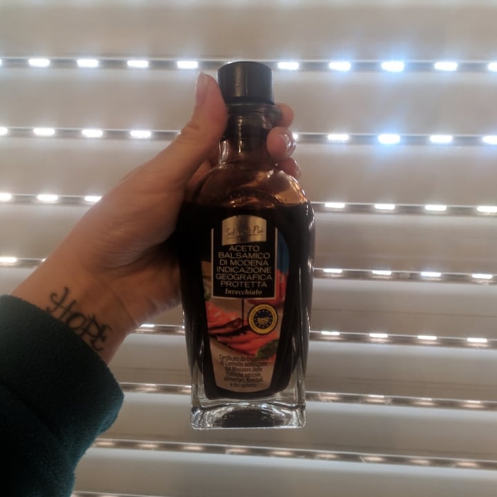 photo of Selezione Più In's Aceto balsamico shared by @paulinaw333 on  14 Apr 2022 - review