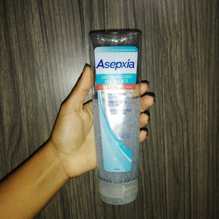 photo of Asepxia Jabón Líquido Exfoliante shared by @ikigai on  03 Jun 2020 - review