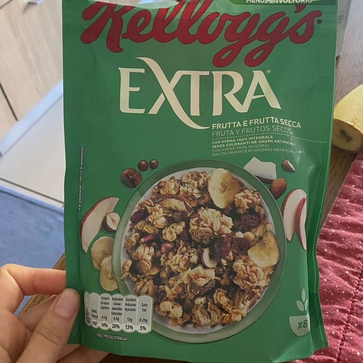 photo of Kellogg Kellogg’s extra frutta e frutta secca shared by @amandabor00 on  20 May 2022 - review