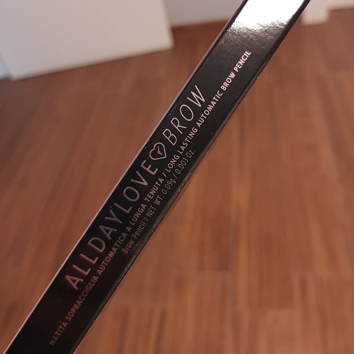 photo of Clio Makeup Alldaylove Brow - classic brown shared by @melb83 on  31 Mar 2022 - review
