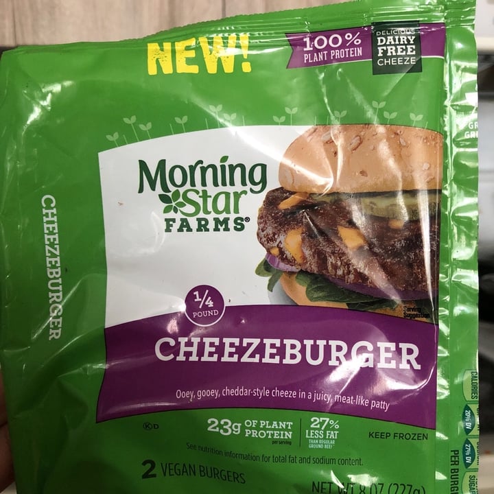 photo of MorningStar Farms Cheezeburger shared by @kckellydoggy on  06 Jun 2020 - review
