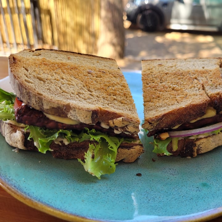 photo of Nourish'd Café & Juicery Nourish’d BLT shared by @kellyno on  11 Mar 2022 - review