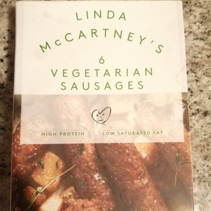 photo of Linda McCartney's 6 Vegetarian Sausages shared by @merysala on  01 Oct 2022 - review