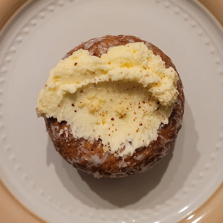 photo of Beacon Doughnuts Carrot cake doughnut shared by @yourfriendjen on  23 Jan 2022 - review