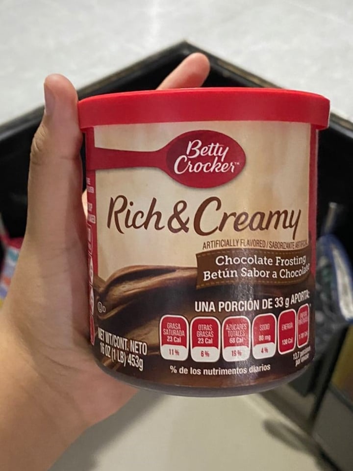 photo of Betty Crocker Chocolate rich & creamy shared by @karlasuarez on  30 Jun 2022 - review