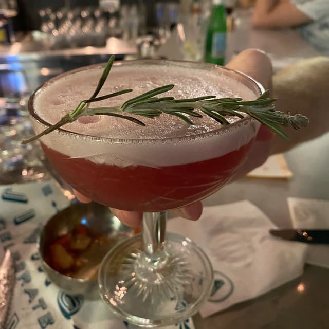 Photo of the dish “Monica Bellucci cocktail - קוקטייל הבית של ויוינו”