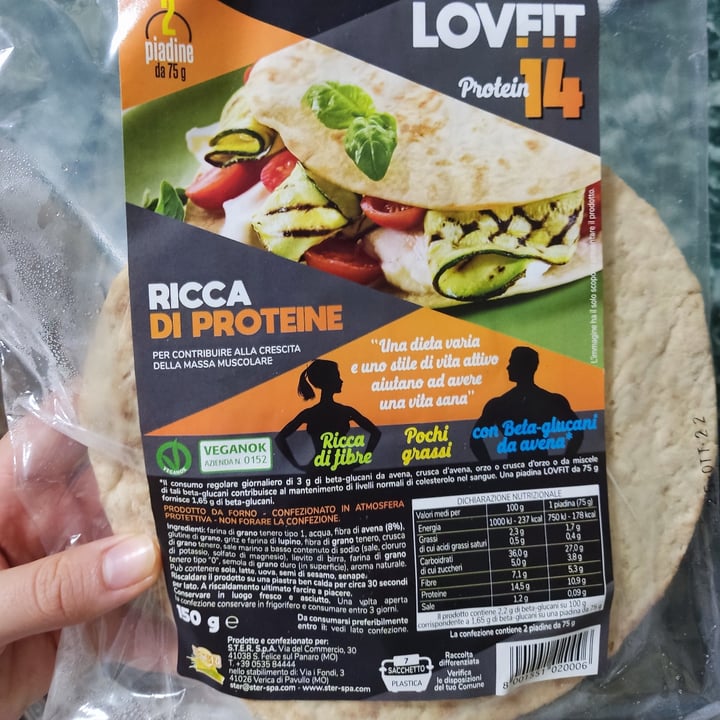 photo of Lovfit Piadina proteica shared by @jessicadit on  15 Aug 2022 - review