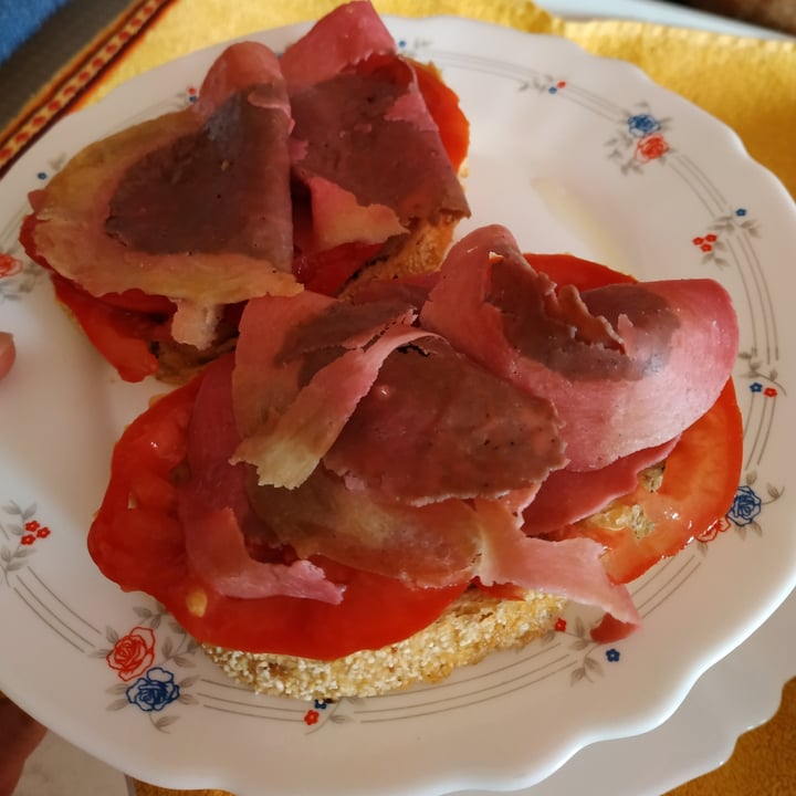 photo of Rollito Vegano Sin jamón shared by @veganforever72 on  02 Jan 2021 - review